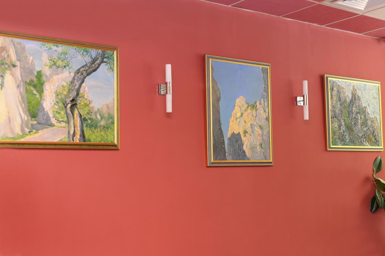 Family Art-Hotel Zora Vratsa Luaran gambar
