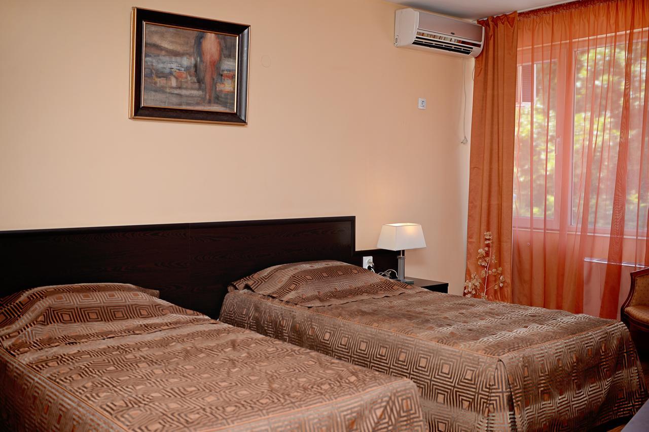 Family Art-Hotel Zora Vratsa Luaran gambar