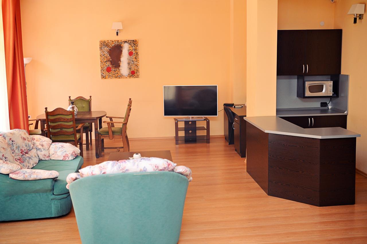 Family Art-Hotel Zora Vratsa Luaran gambar